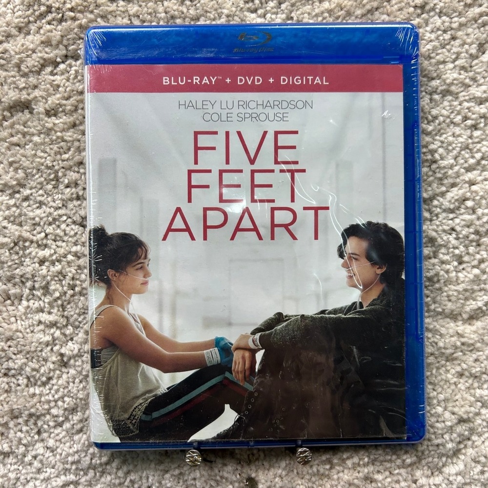 Five Feet Apart Blu-ray + DVD + Digital 2019 Haley Lu Richardson Cole Sprouse
